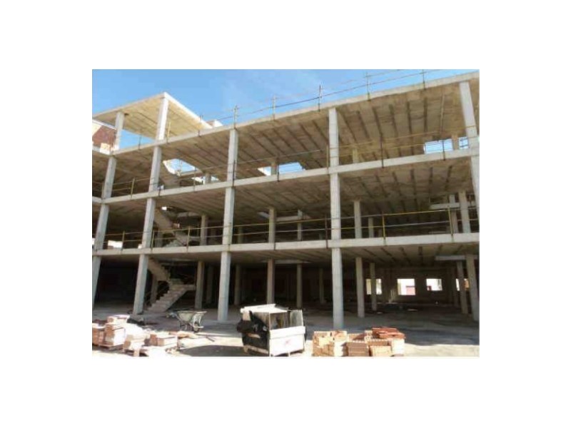 Edificio en venta en Los Montesinos