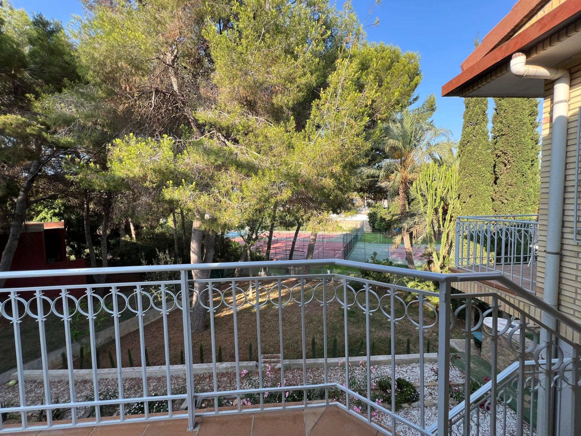 Casa en venta en Orihuela Costa