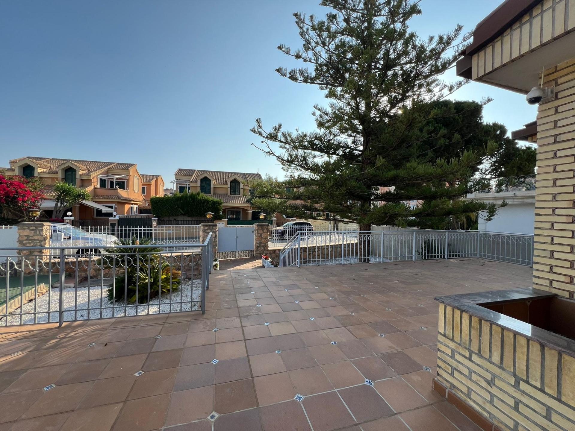 Casa en venta en Orihuela Costa