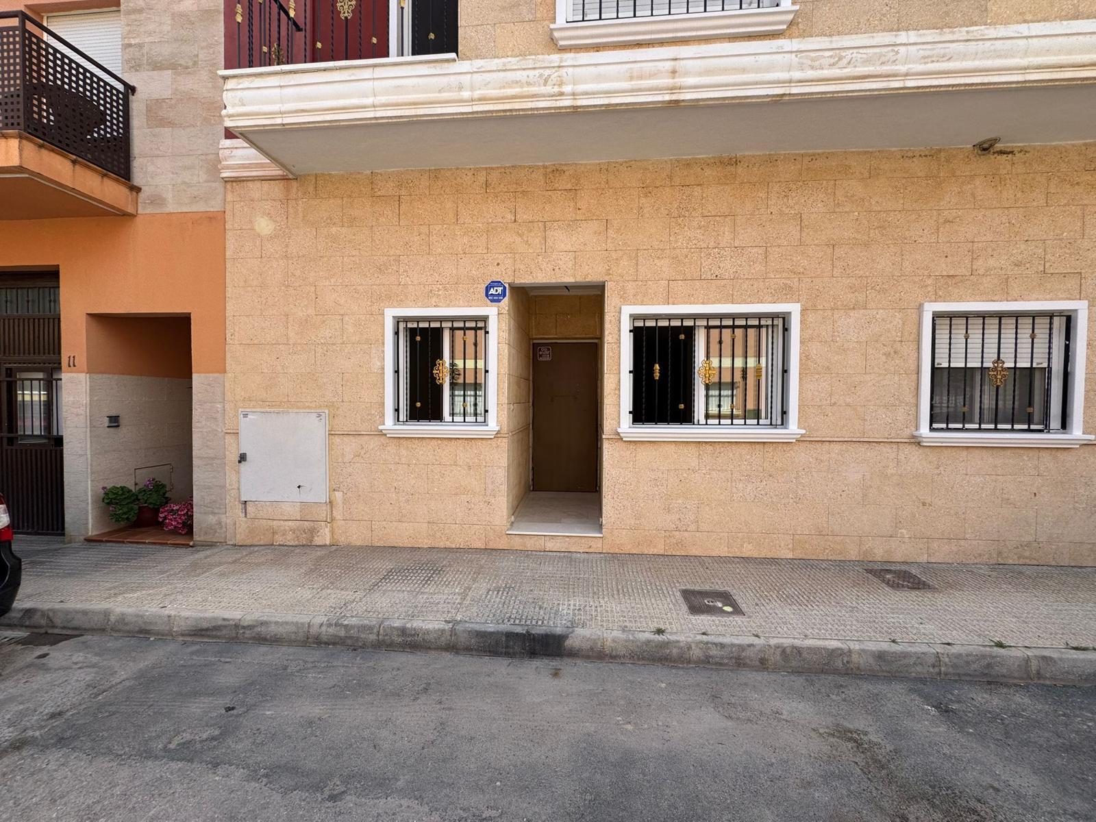 Casa en venta en Catral