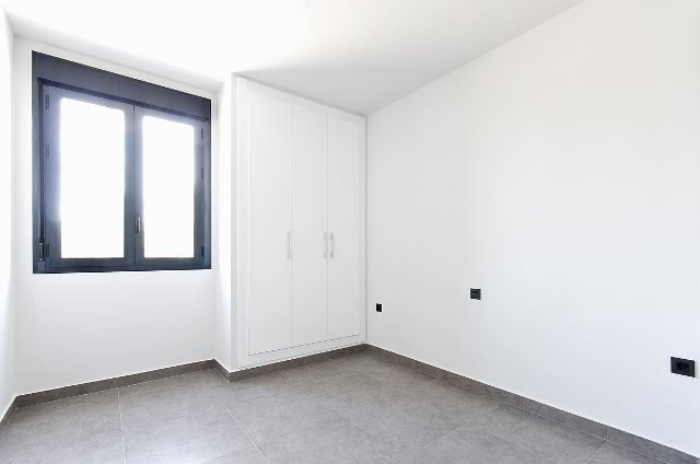 Villa en venta en Algorfa