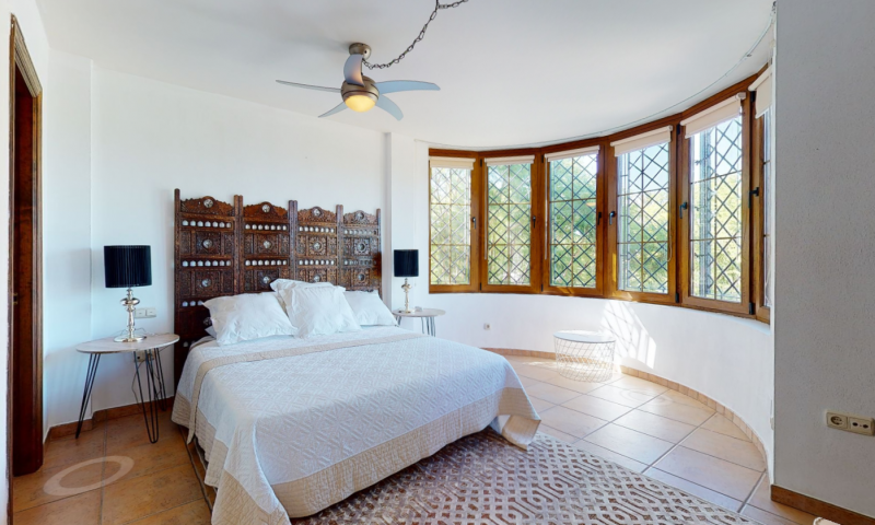 Villa en venta en Elche