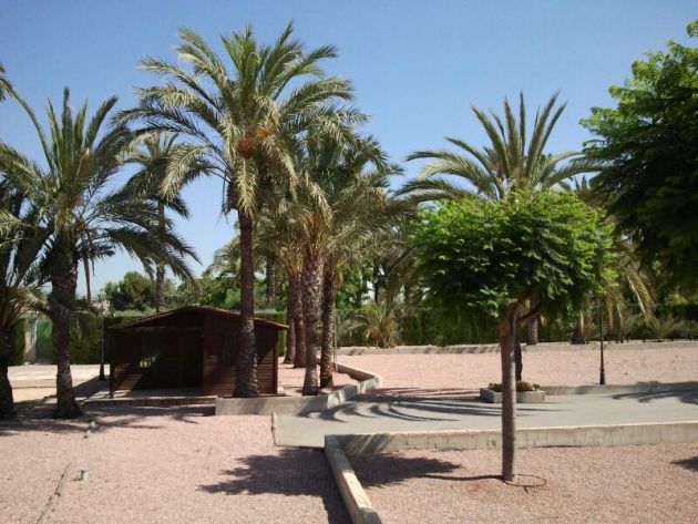 Villa en venta en Elche