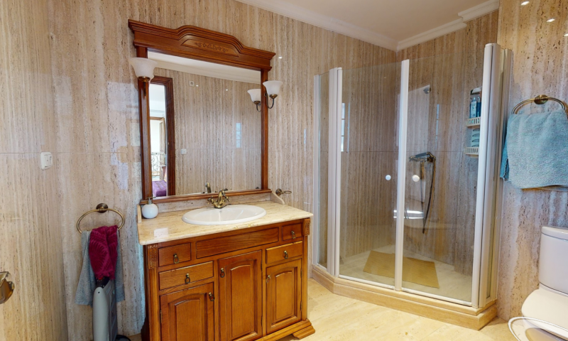 Villa en venta en Elche