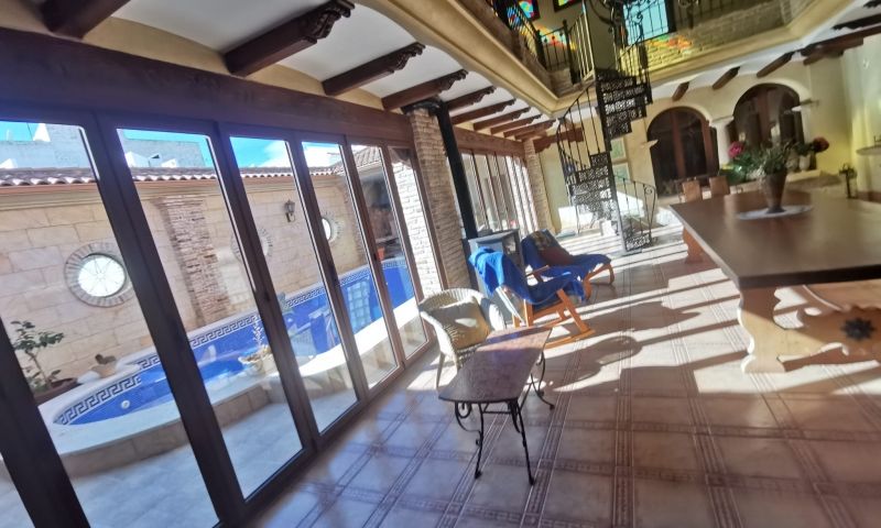 Villa en venta en Orihuela