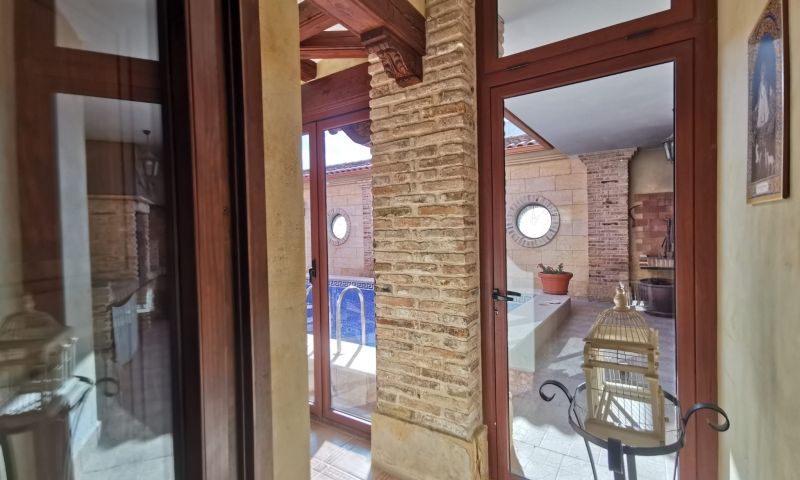 Villa en venta en Orihuela