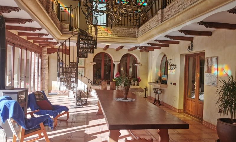 Villa en venta en Orihuela