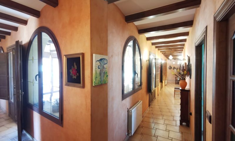 Villa en venta en Orihuela