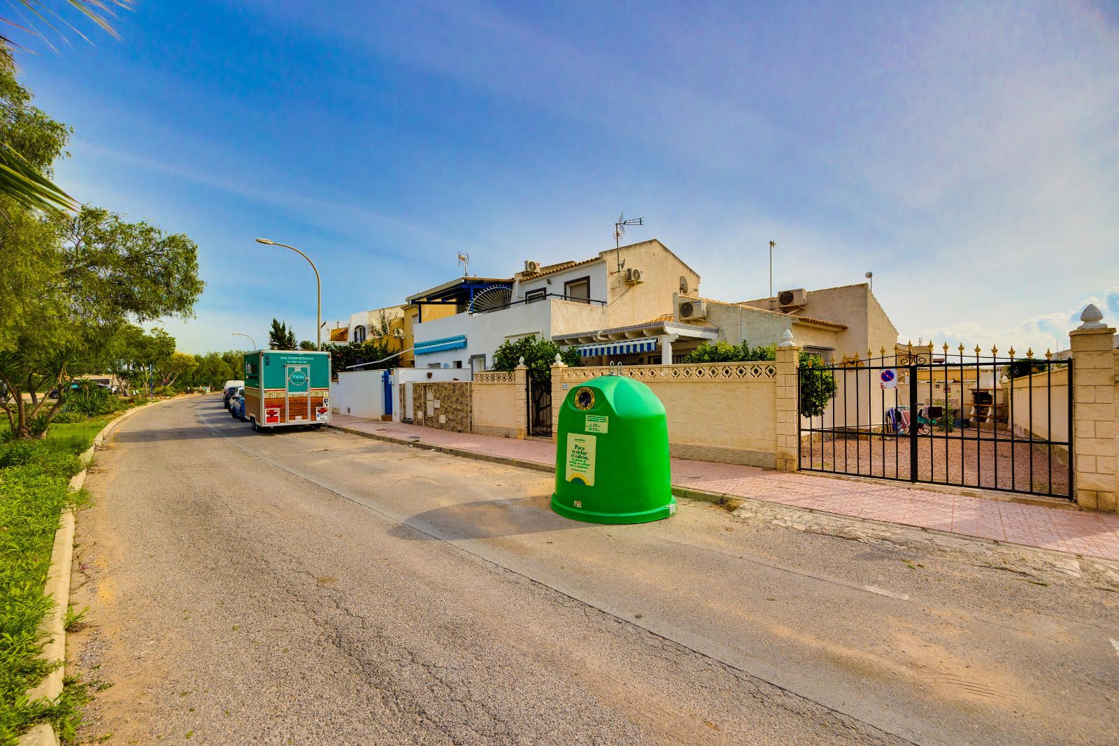 Chalet en venta en Orihuela Costa