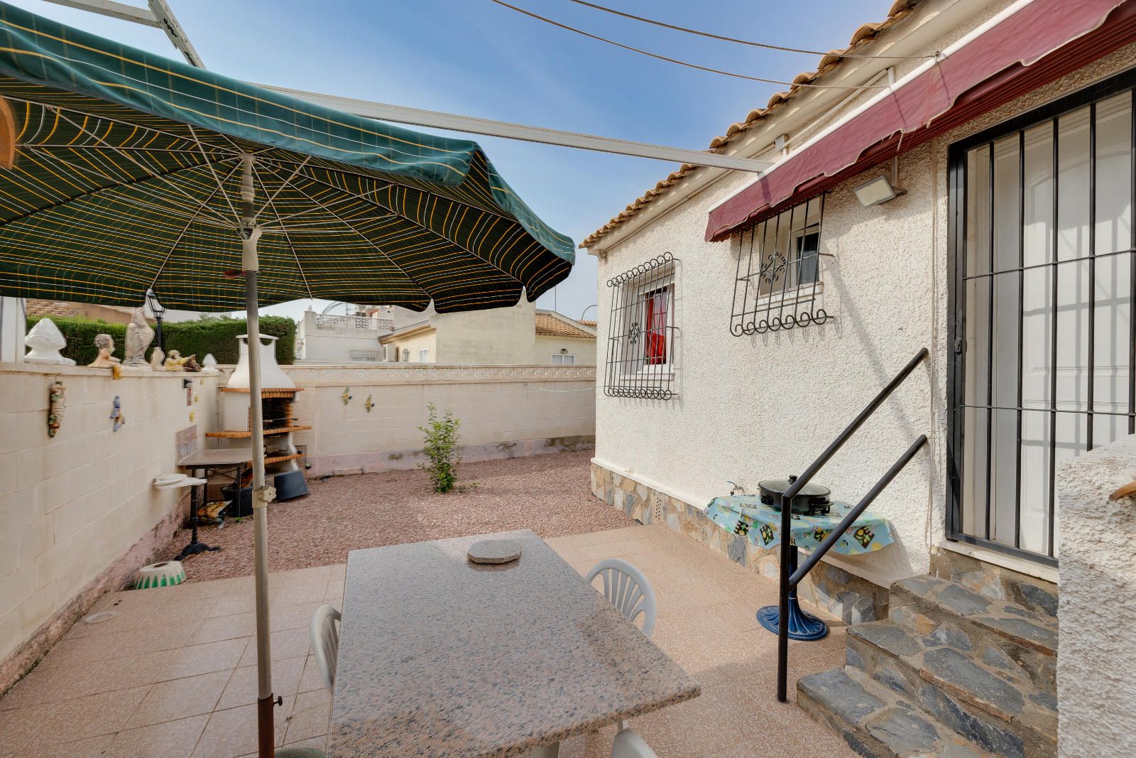 Chalet en venta en Orihuela Costa