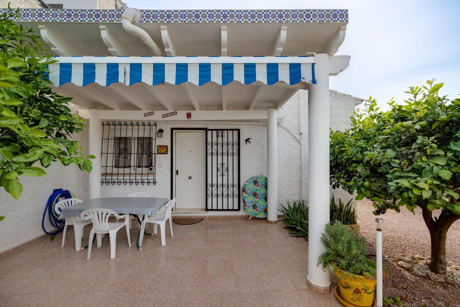 Chalet en venta en Orihuela Costa