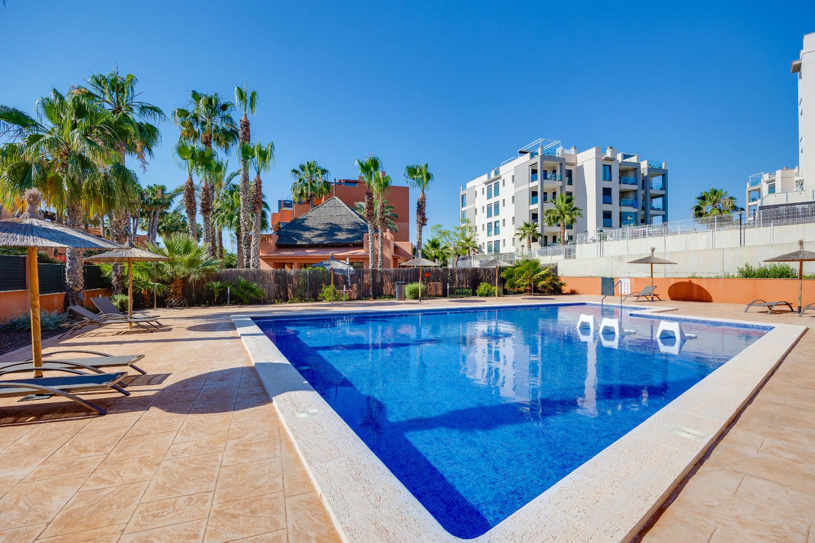 Apartamento en venta en Orihuela Costa