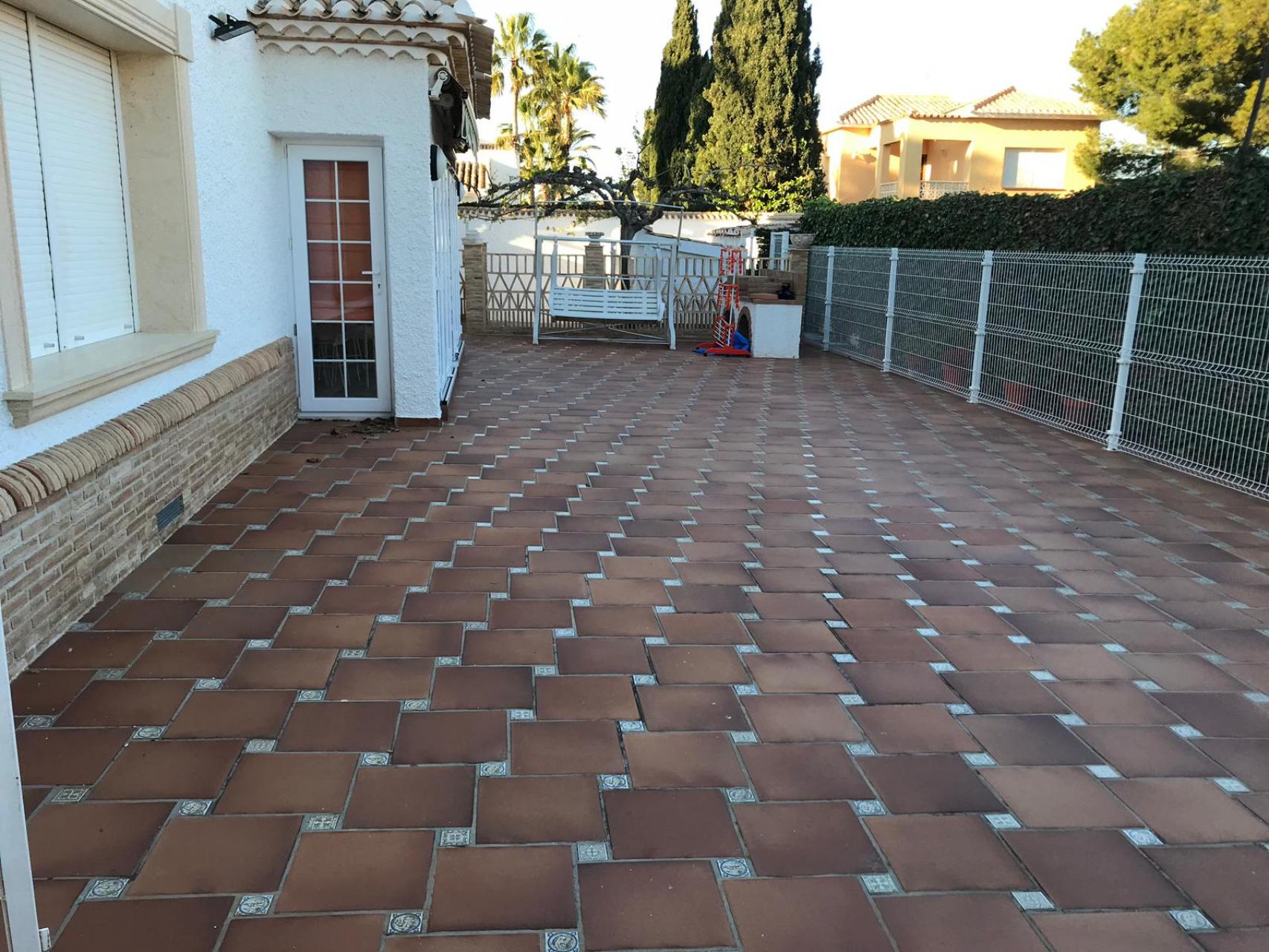 Villa en venta en Orihuela