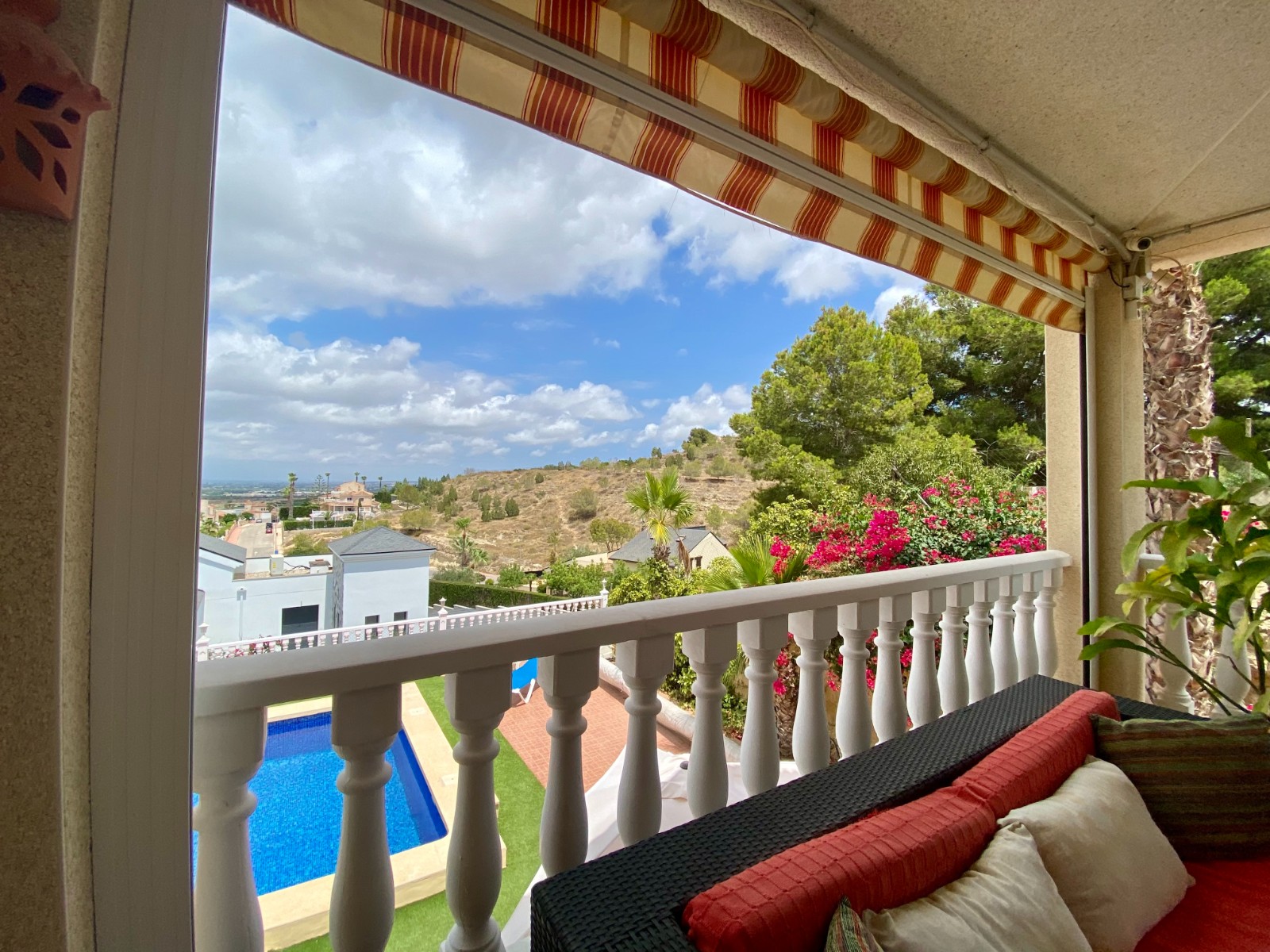Villa en venta en Algorfa