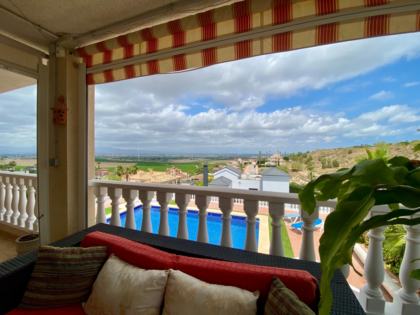Villa en venta en Algorfa