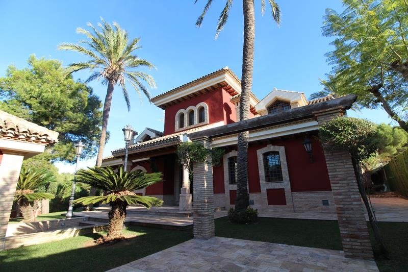 Vila v prodeji in Orihuela