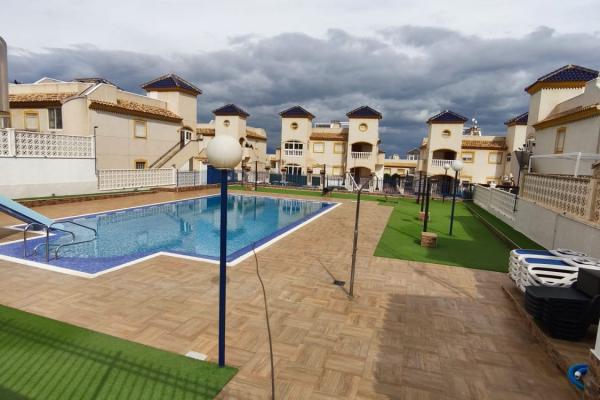 Bungalow til salgs til Guardamar del Segura