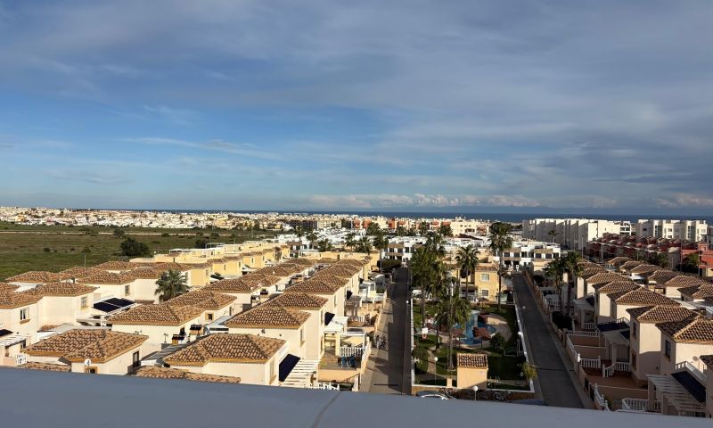 Pieni huoneisto myynnissä Orihuela Costa