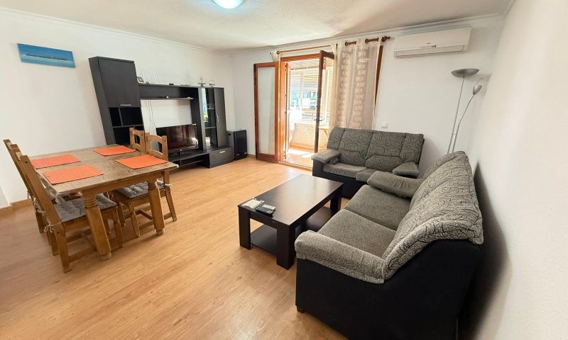 Pieni huoneisto myynnissä Torrevieja