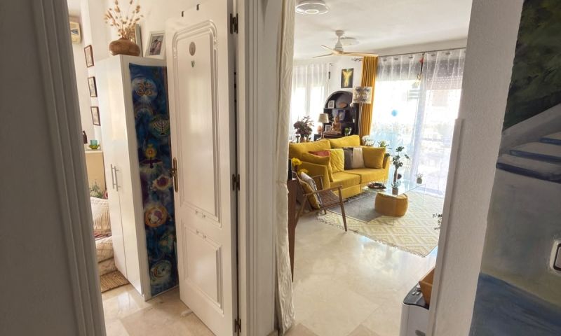 Pieni huoneisto myynnissä Campoamor (Alicante)