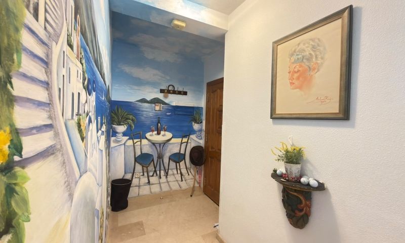 Pieni huoneisto myynnissä Campoamor (Alicante)