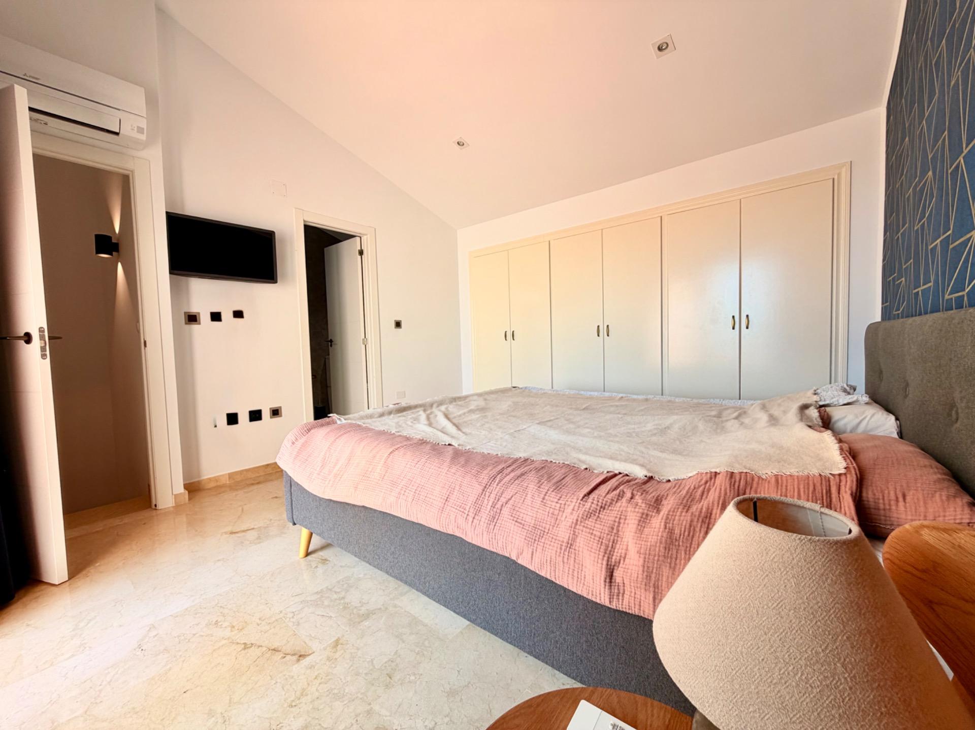 Penthouse for sale in Orihuela Costa