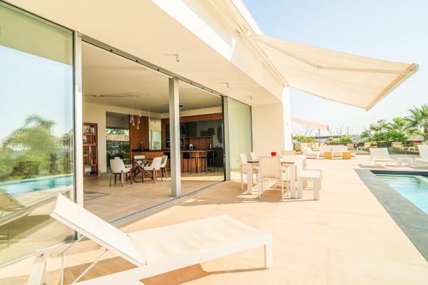 Villa en venta en Orihuela