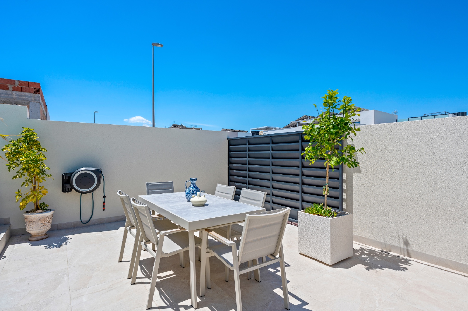 Villa for sale in Daya Nueva