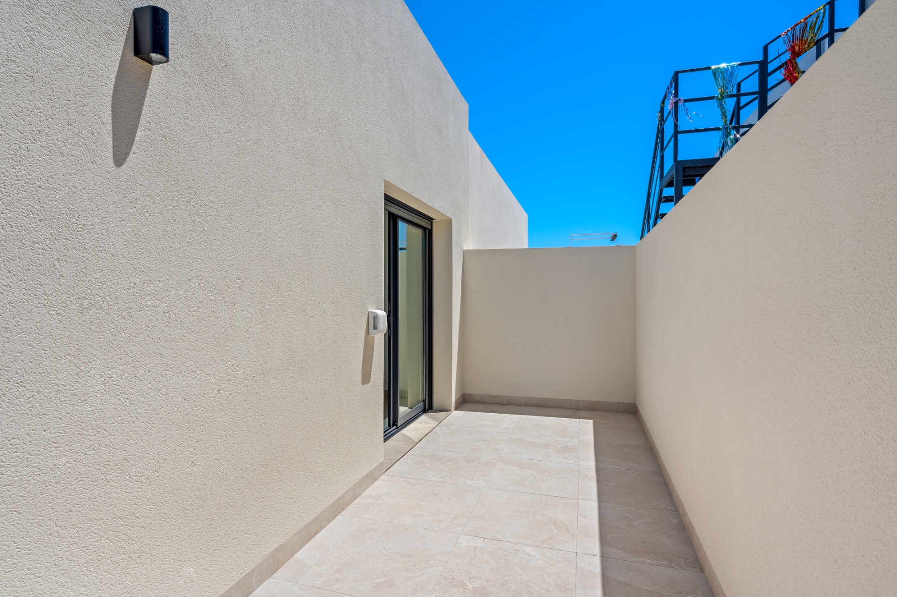 Villa for sale in Daya Nueva
