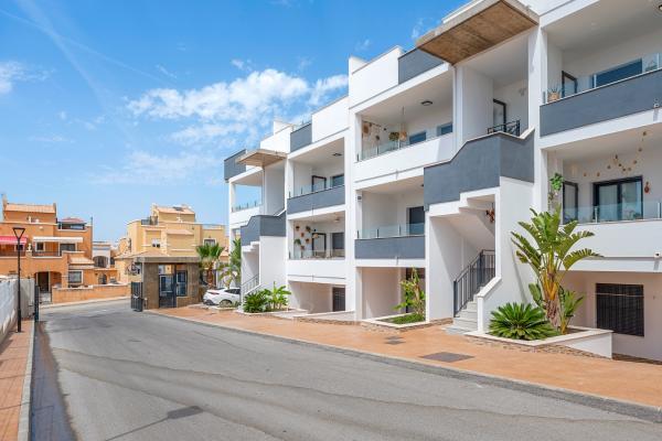 Apartamento en venta en Orihuela Costa